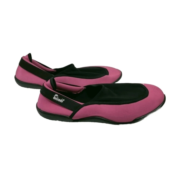 Women's Water Shoes Sz 9 Pink Barbie Core *Excellent Condition* - Picture 1 of 6